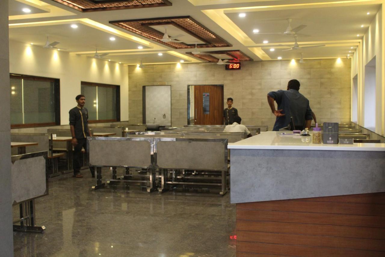 Hotel Satkar Chhatral Extérieur photo